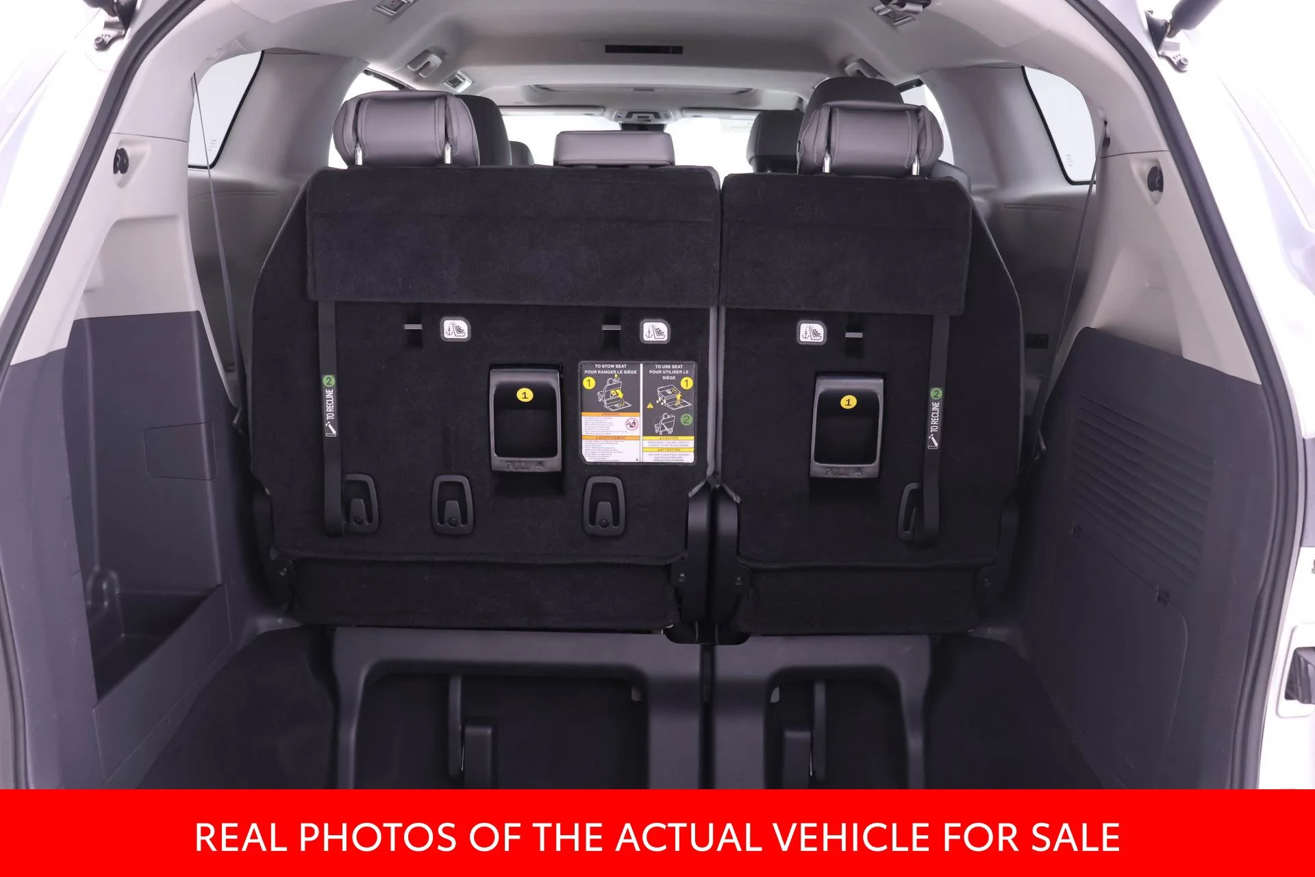 Certified Used 2022 Silver Toyota XLE image 14