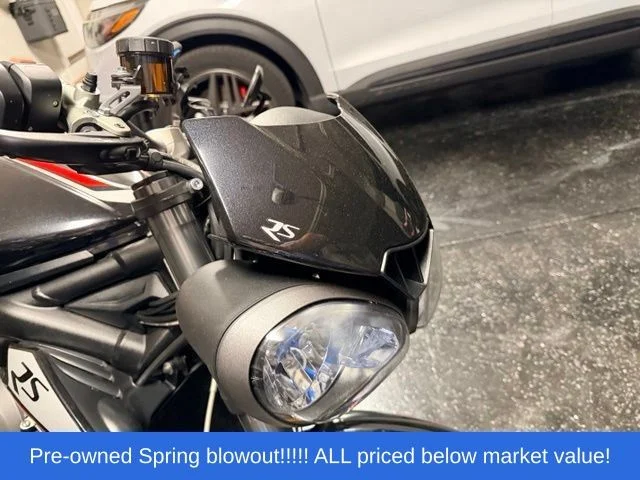 Used 2018 Black Triumph motorcycle image 17