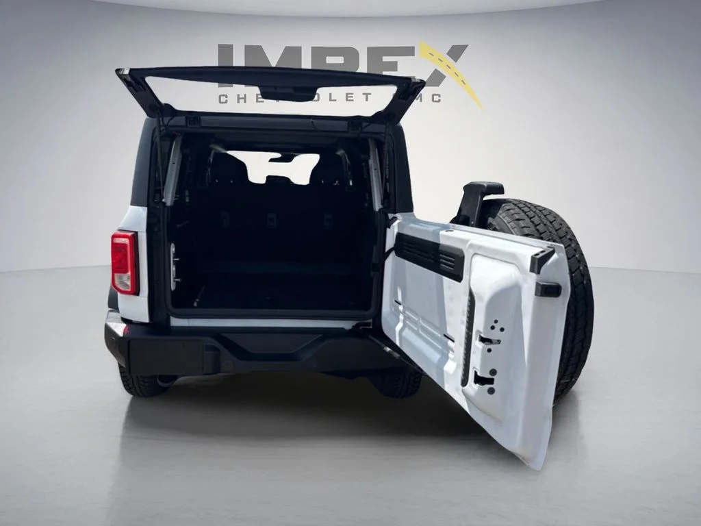 Used 2025 White Ford Big Bend image 19