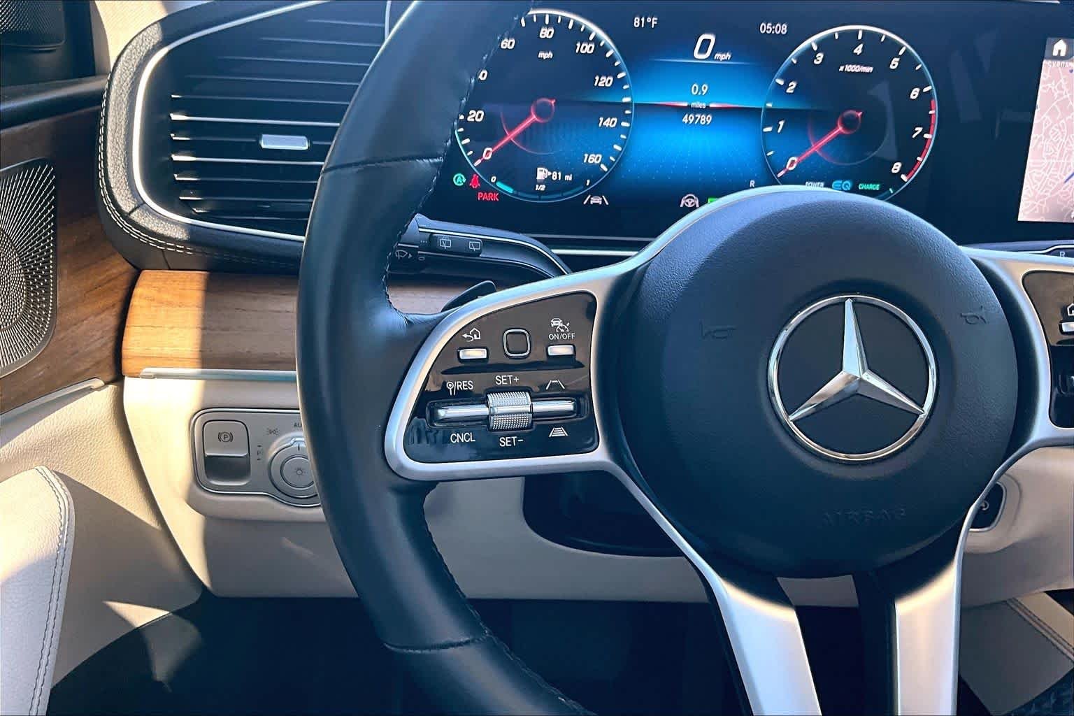Used 2022 Polar White Mercedes-Benz GLS 450 image 24