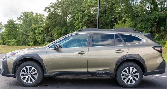Used 2025 Green Subaru Premium image 8