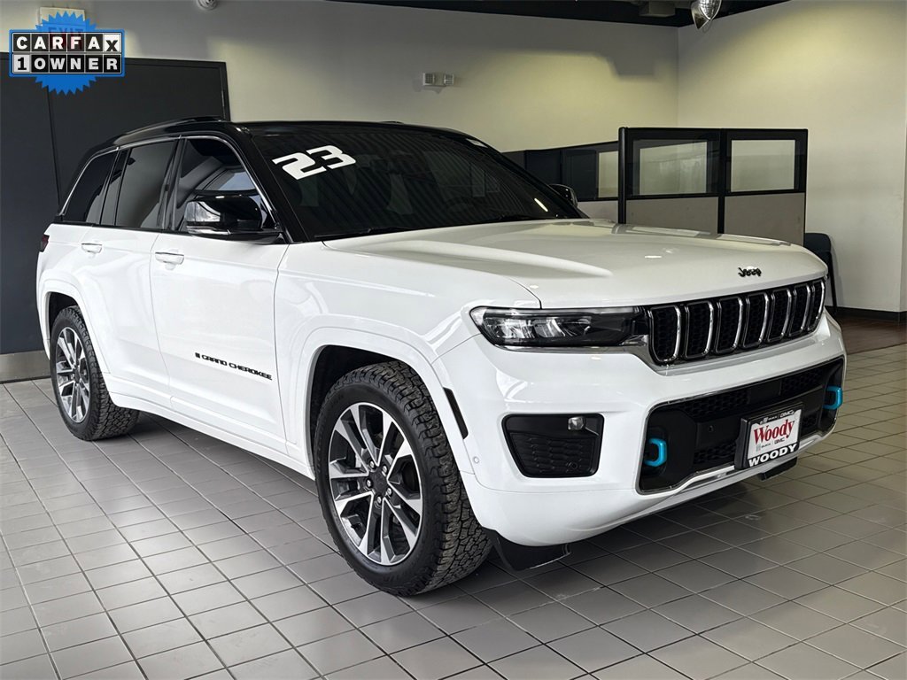 2023 JEEP GRAND CHEROKEE - Image 1