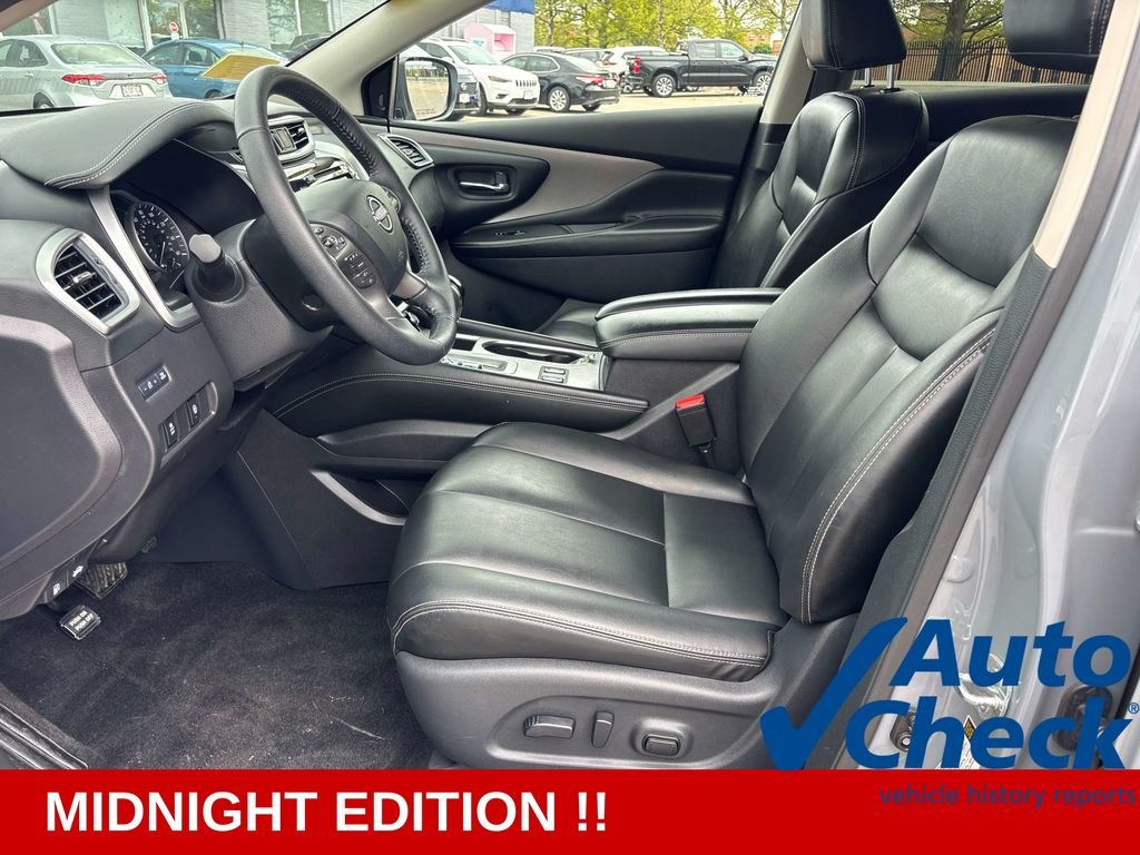 Used 2024 Gray Nissan SV image 10