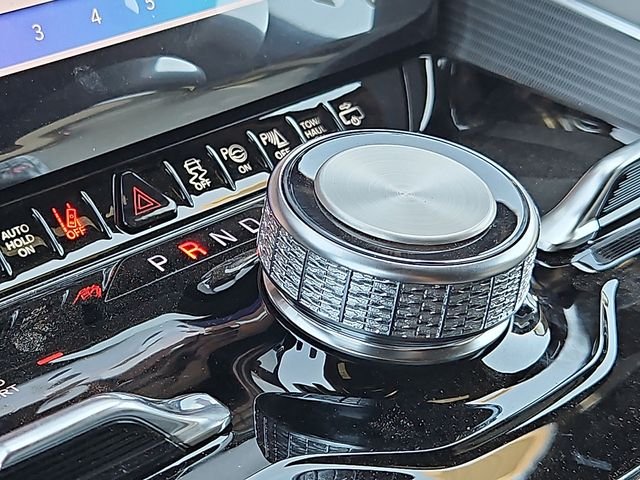 New 2026 Bright White Clearcoat Jeep Summit Obsidian image 20