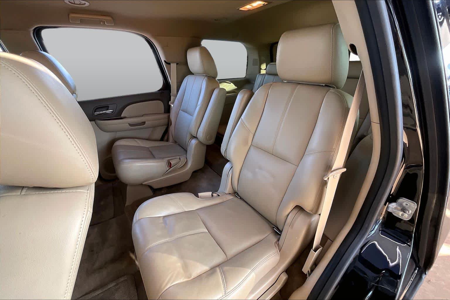 Used 2013 Black Chevrolet LT image 20