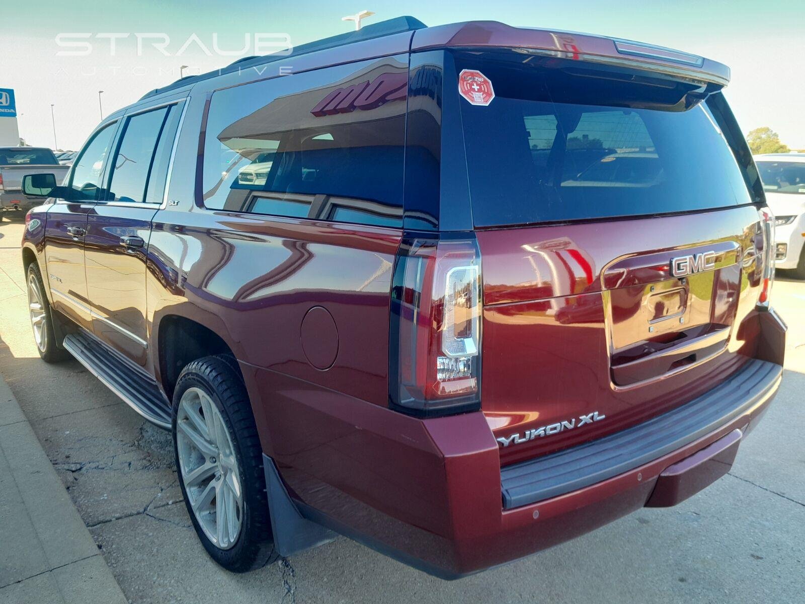 2017 GMC Yukon XL SLT - Photo 7