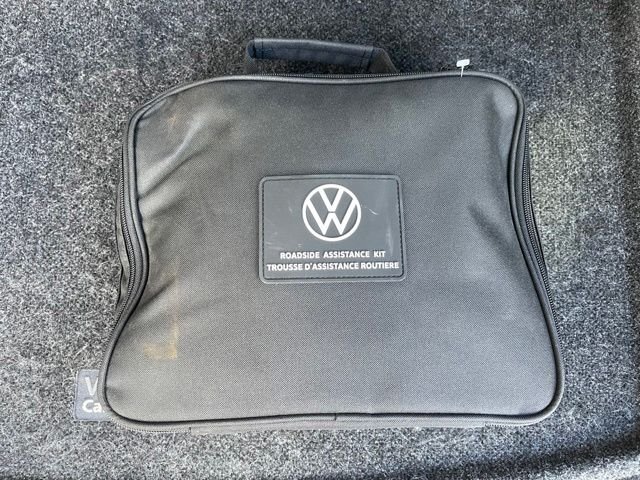 Used 2022 Platinum Gray Metallic Volkswagen 2.0T SE image 52