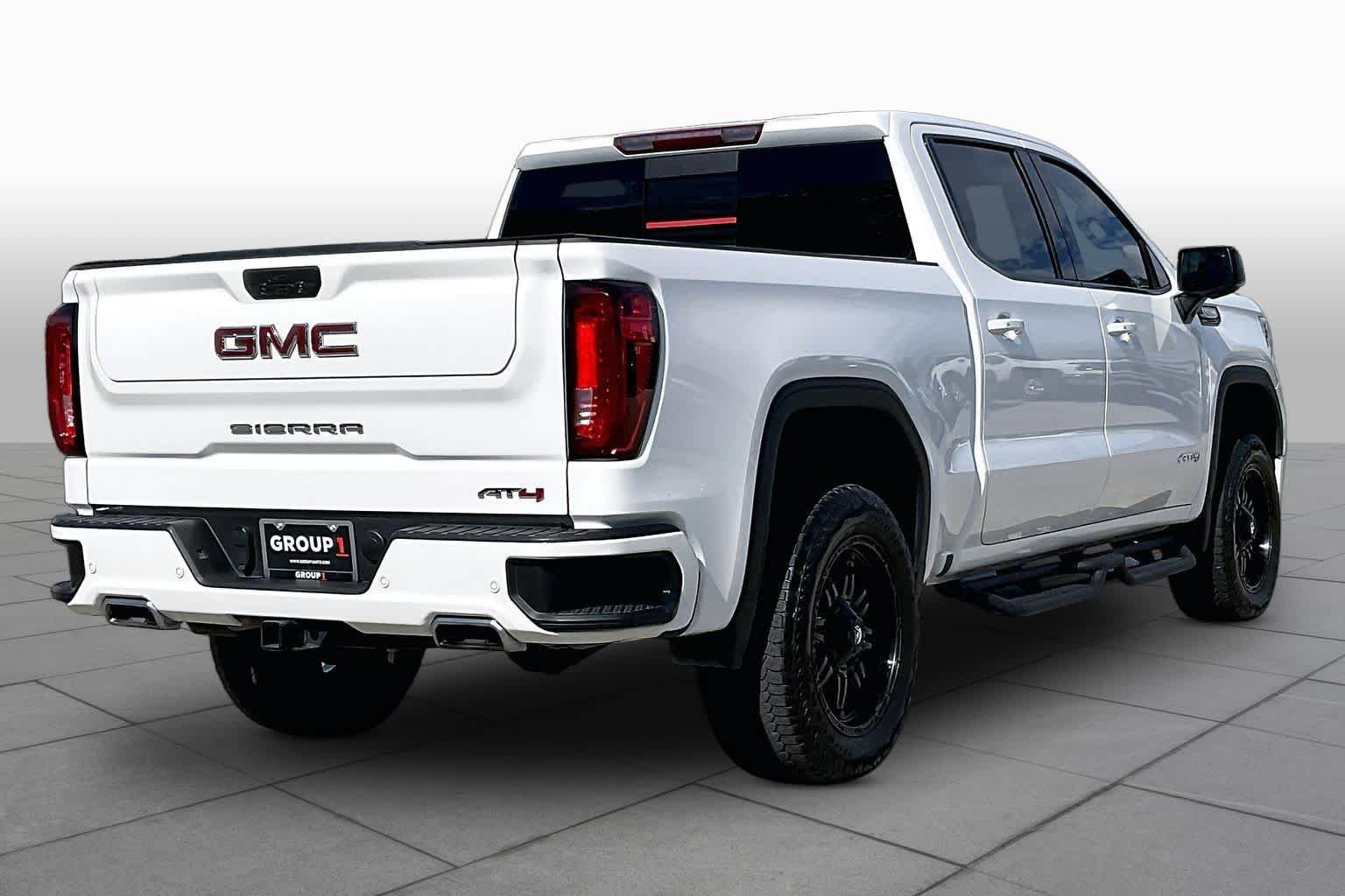 Certified Used 2022 Summit White GMC AT4 image 17