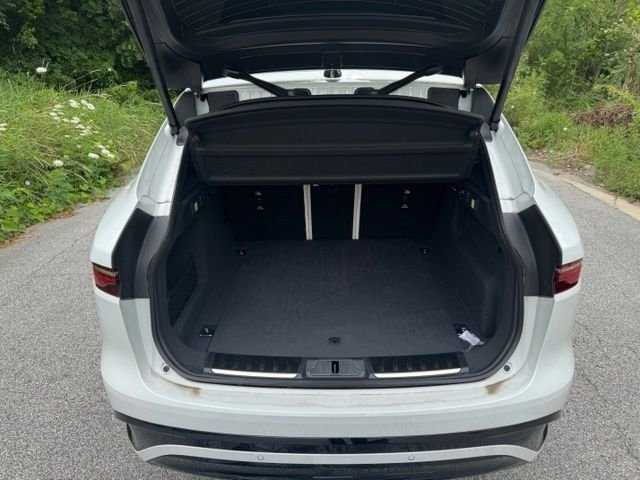2026 Jaguar F-Pace R-Dynamic S - Photo 14