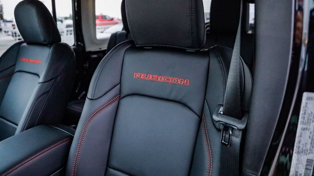 New 2026 Black Clearcoat Jeep Rubicon image 30