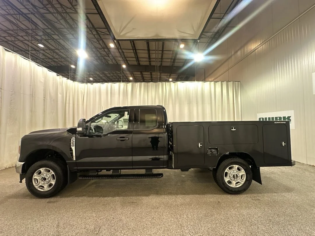New 2026 Agate Black Metallic Ford F-250® XLT image 6