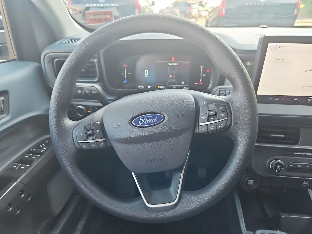 2025 Ford Maverick XLT - Photo 16