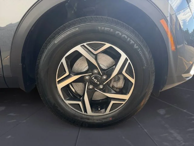 Used 2024 Gray Kia LX image 43