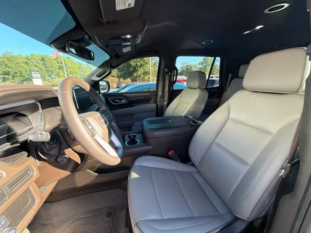 Used 2024 Summit White GMC SLT image 5
