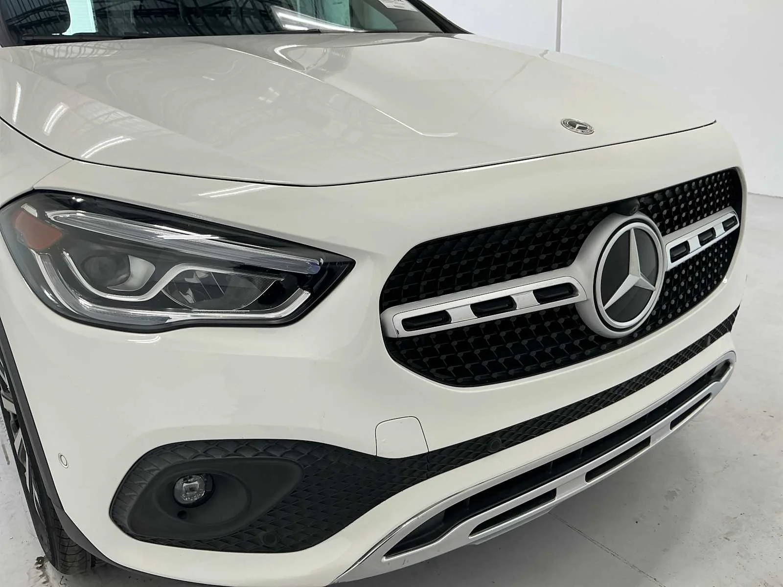 Certified Used 2022 Polar White Mercedes-Benz GLA 250 image 7