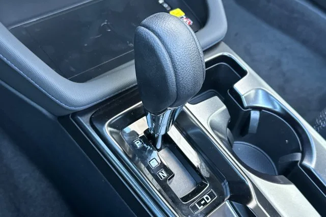 New 2026 RIVER ROCK PEARL Subaru Premium image 17