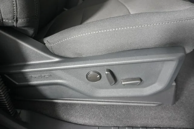 New 2026 Carbonized Gray Metallic Ford XLT image 41