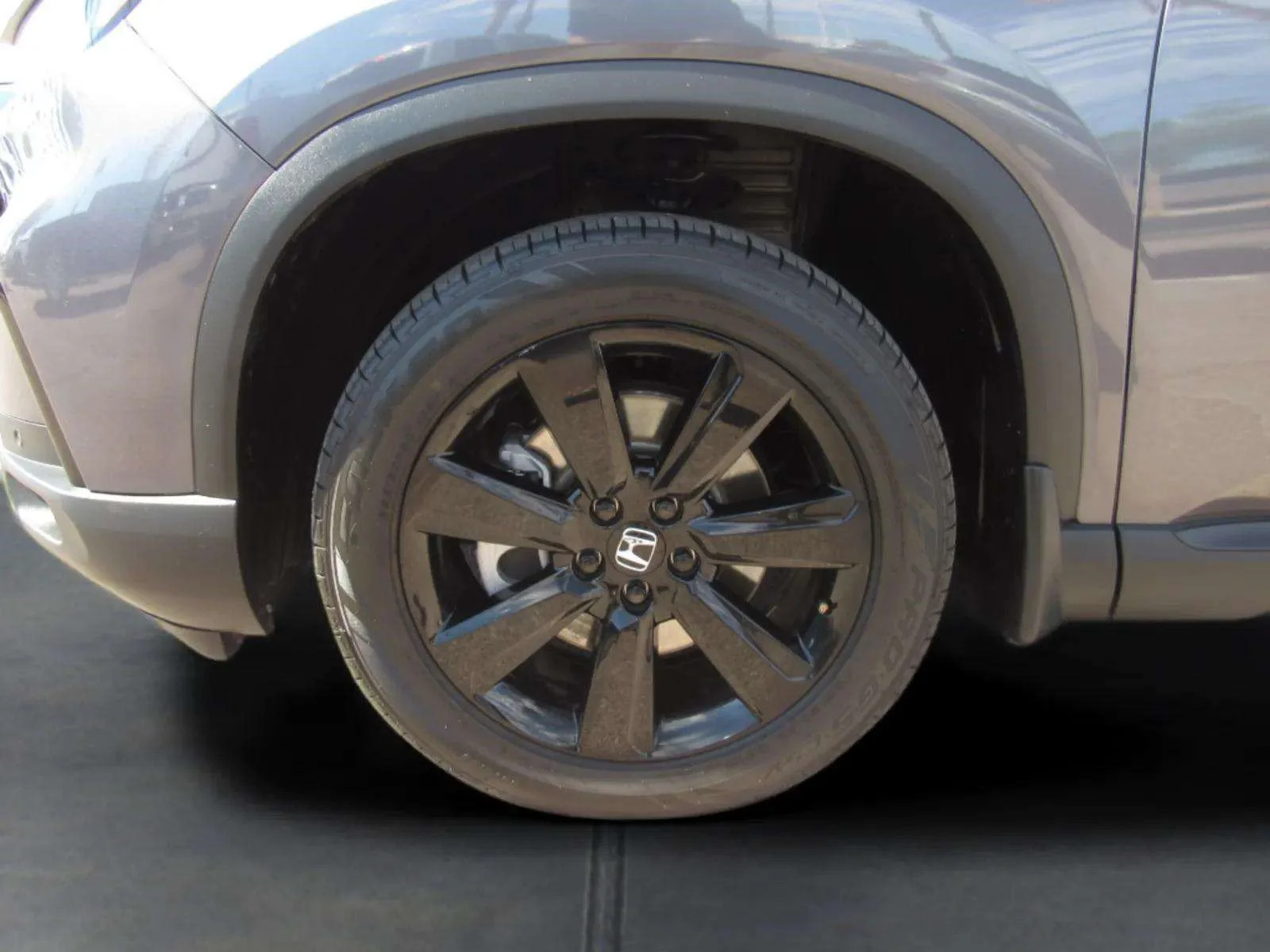 Certified Used 2025 Modern Steel Metallic Honda AWD Black Edition image 36