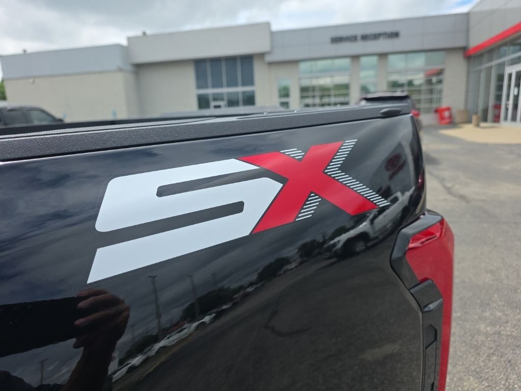 2026 Toyota Tundra SR5 - Photo 6