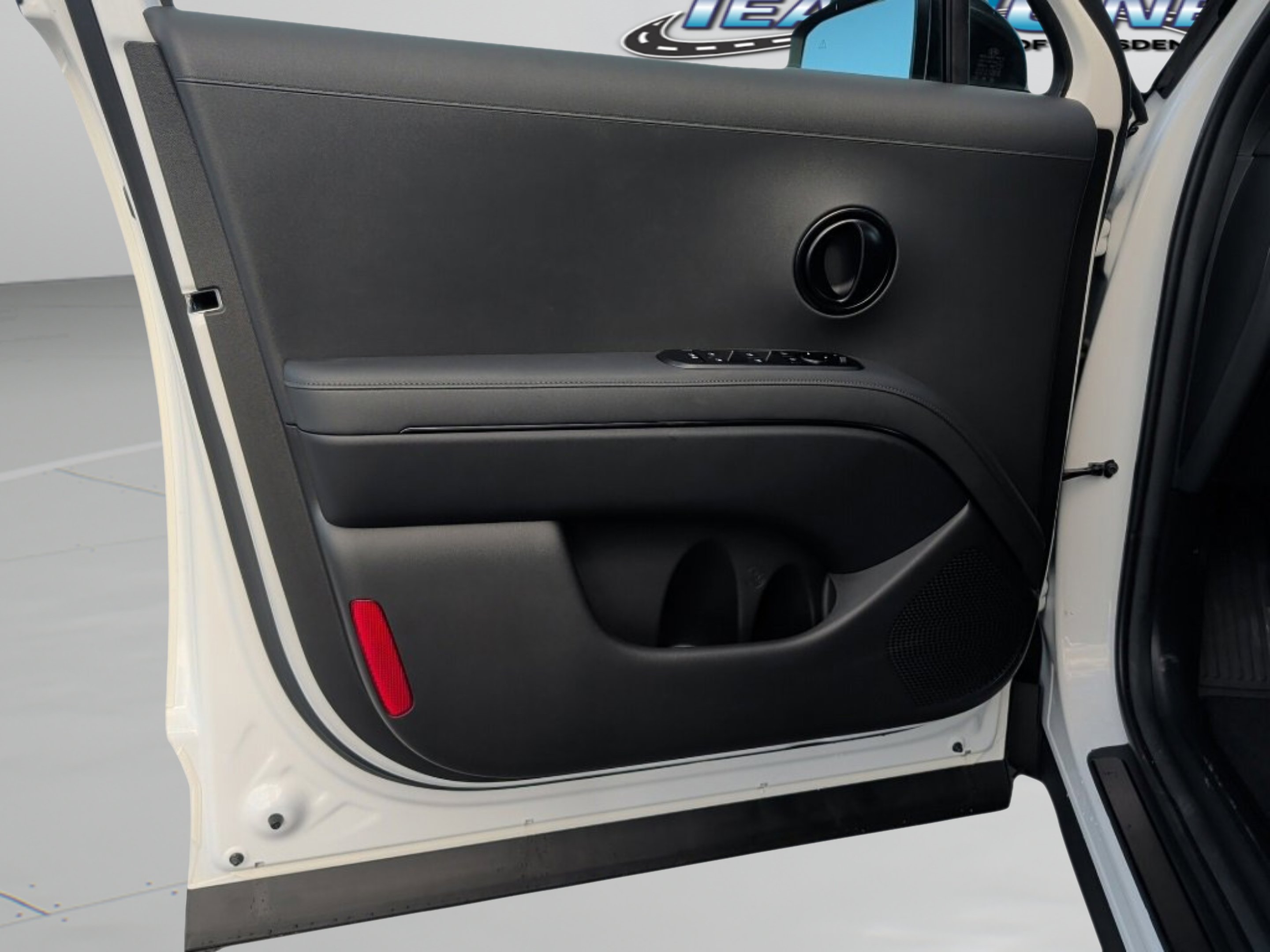 New 2026 Creamy White Pearl Hyundai XRT Pro image 32