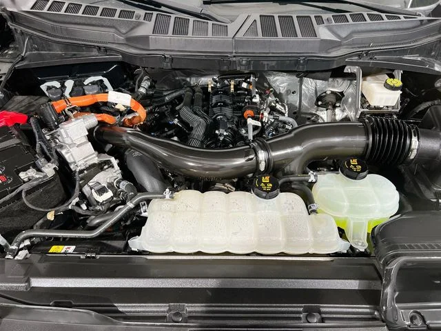 2024 Ford F-150 XLT - Photo 37