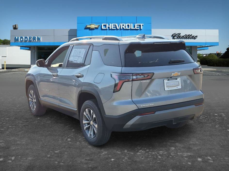 2027 Chevrolet Equinox LT - Photo 3