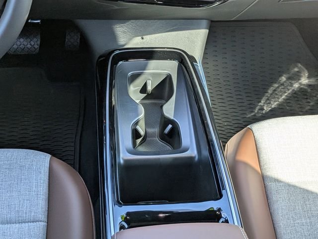2025 Volkswagen ID.4 PRO - Photo 18
