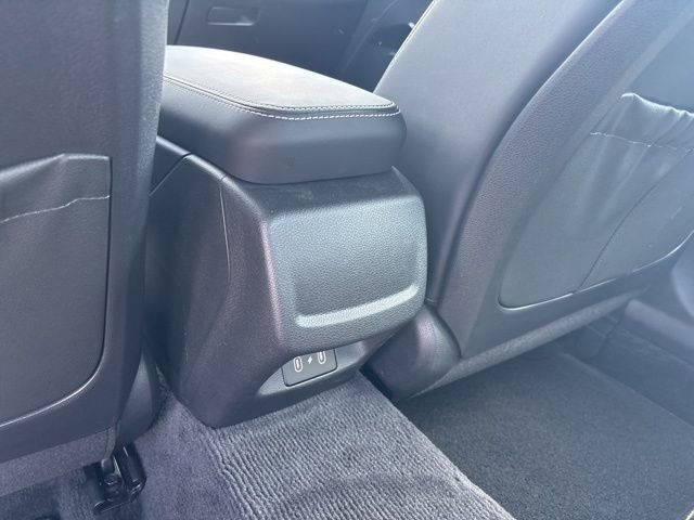 Certified Used 2025 Snow White Pearl Kia GT-Line image 33