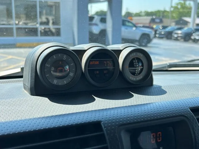 Used 2008  Toyota Base image 29