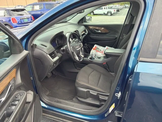 Used 2021 Blue GMC SLE image 5
