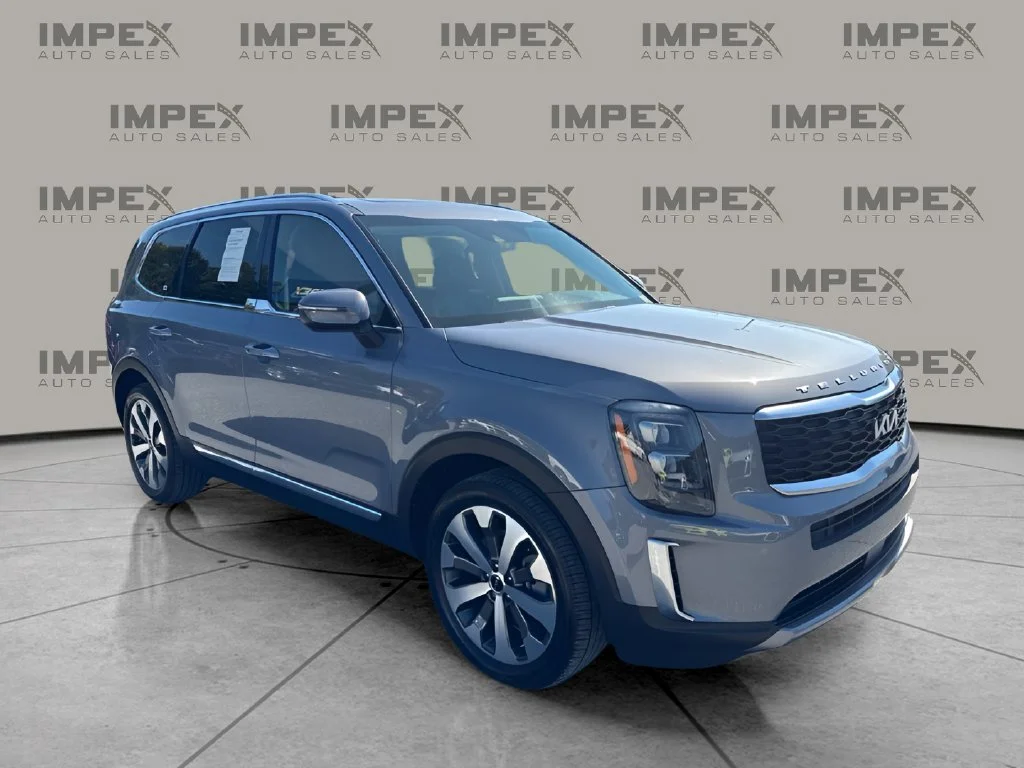 Used 2022 Silver Kia EX image 7