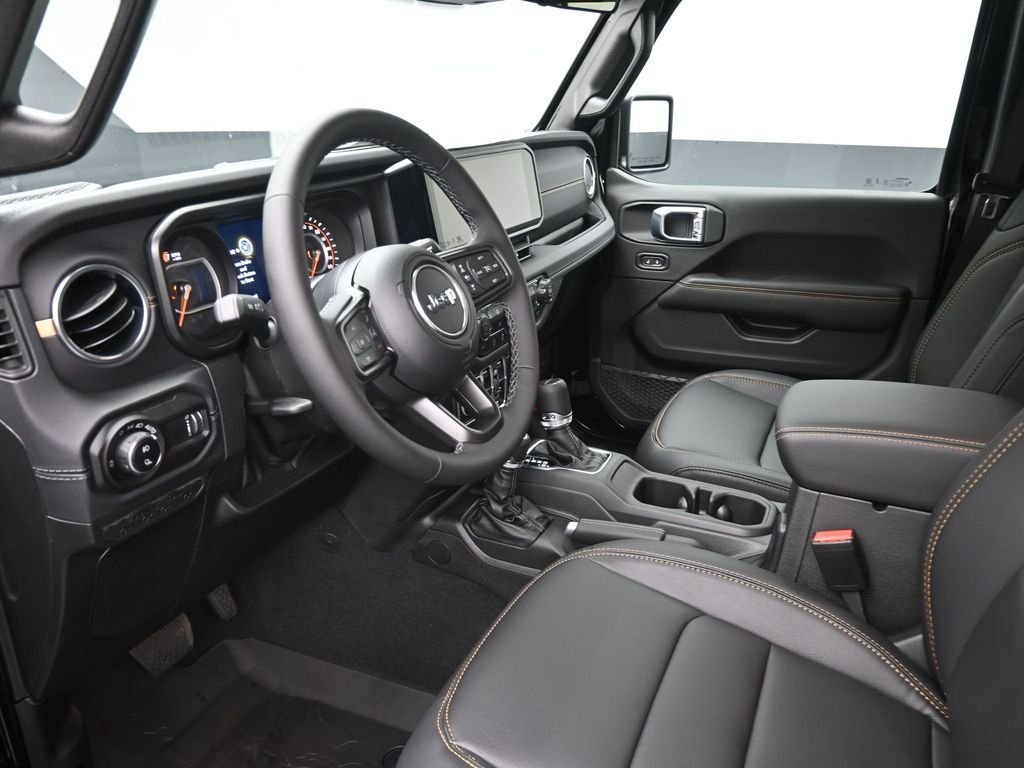 New 2026 Black Clearcoat Jeep Sahara image 18