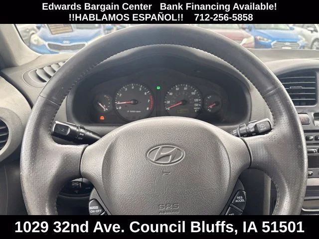 Used 2004 Silver Hyundai LX image 16