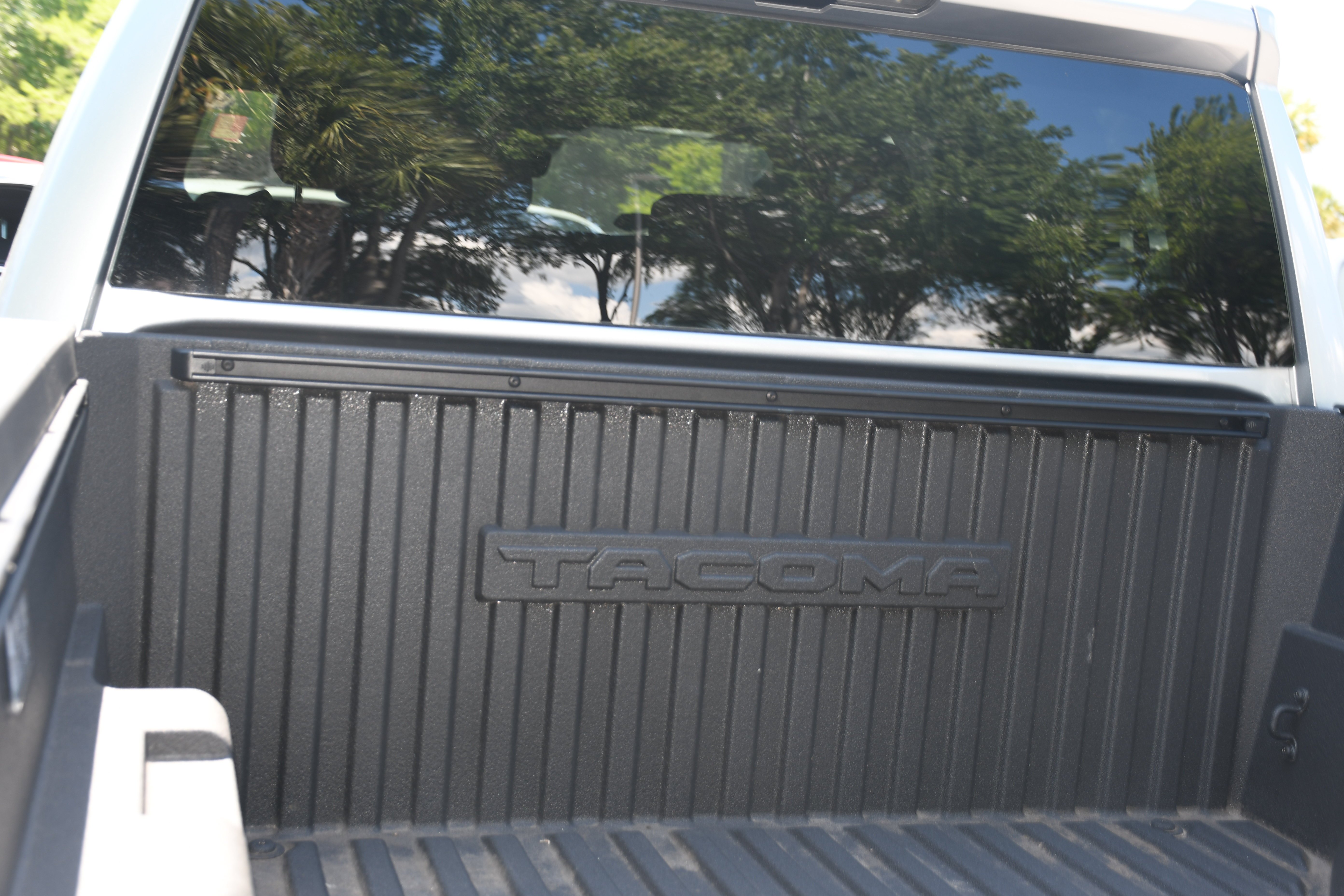 2025 Toyota Tacoma TRD Sport - Photo 16