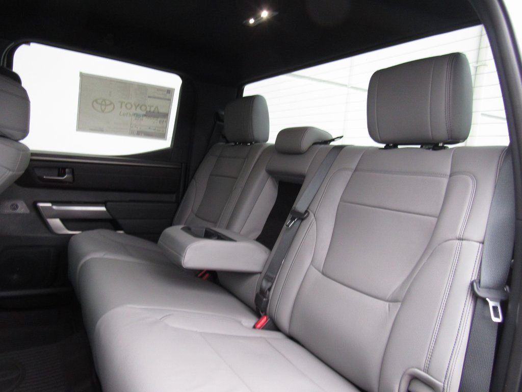 2026 Toyota Tundra SR5 - Photo 20