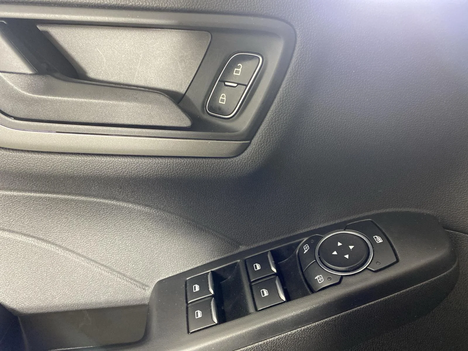 Used 2023 Agate Black Ford Active image 15