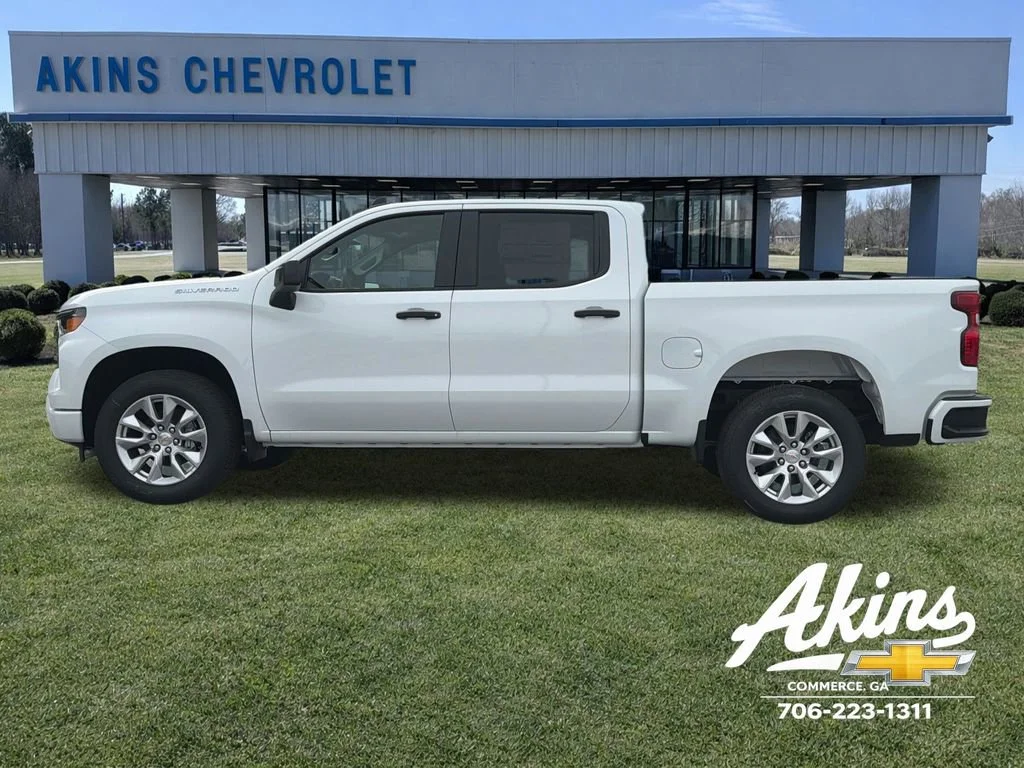 New 2026 Summit White Chevrolet Custom image 1