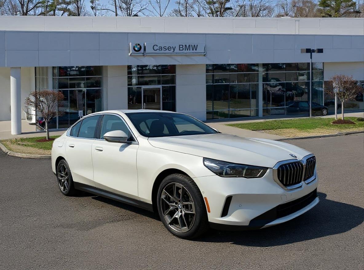 New 2027 Alpine White BMW 530i image 1