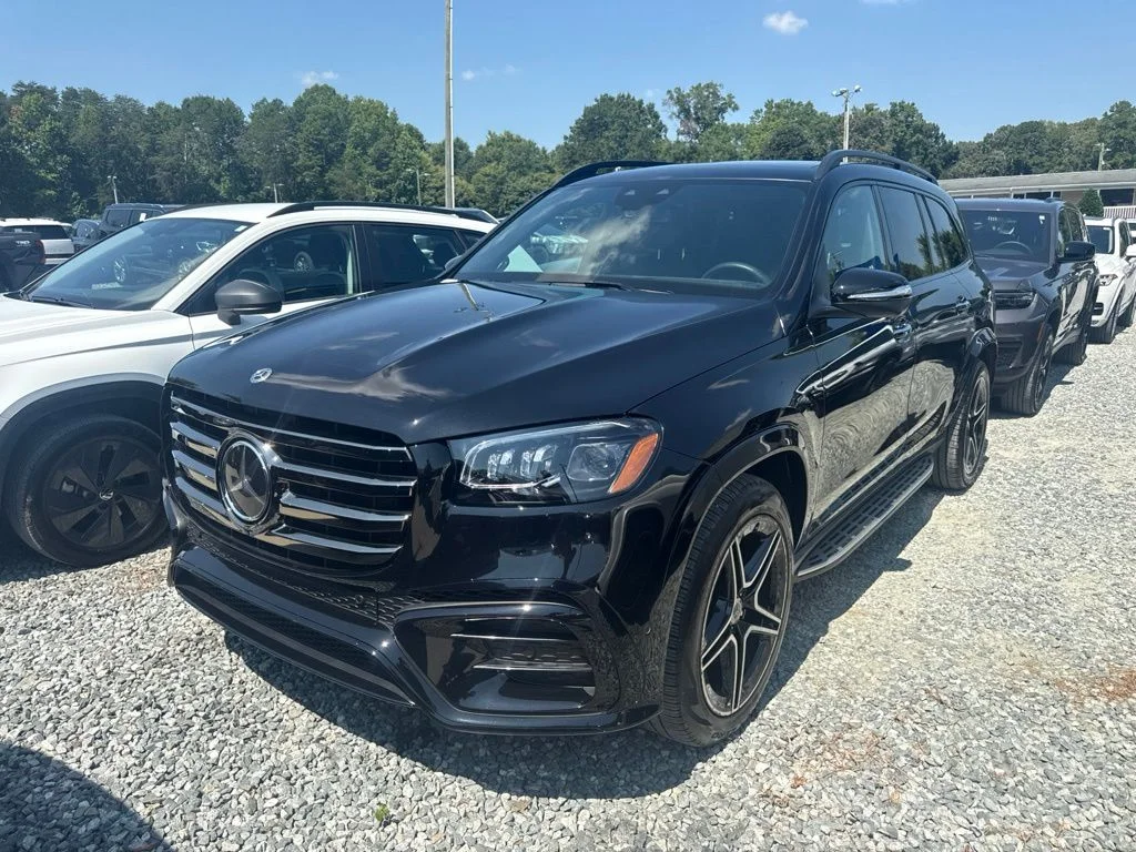 Used 2025 Black Mercedes-Benz GLS 450 image 1