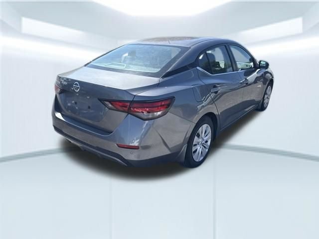 Used 2021 Gun Metallic Nissan S image 6