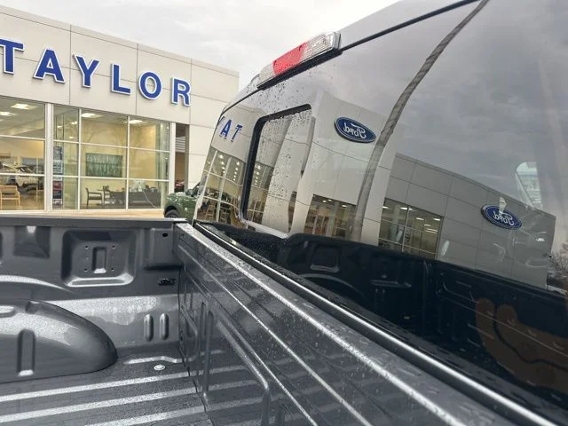 New 2026 Carbonized Gray Metallic Ford XLT image 13