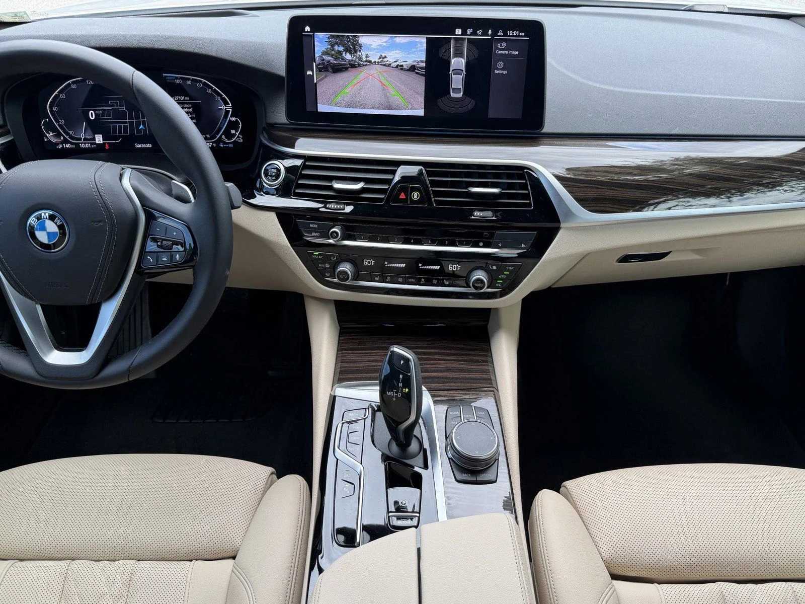 Certified Used 2023 Mineral White Metallic BMW 530e iPerformance image 15