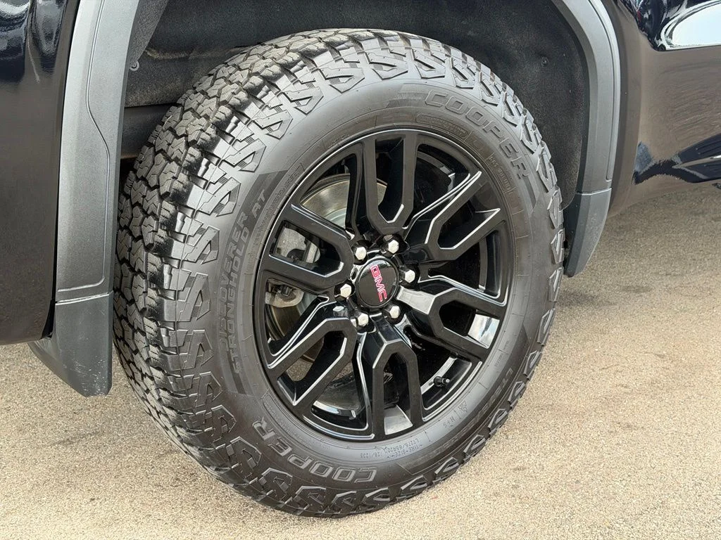 Used 2022 Black GMC Elevation image 25