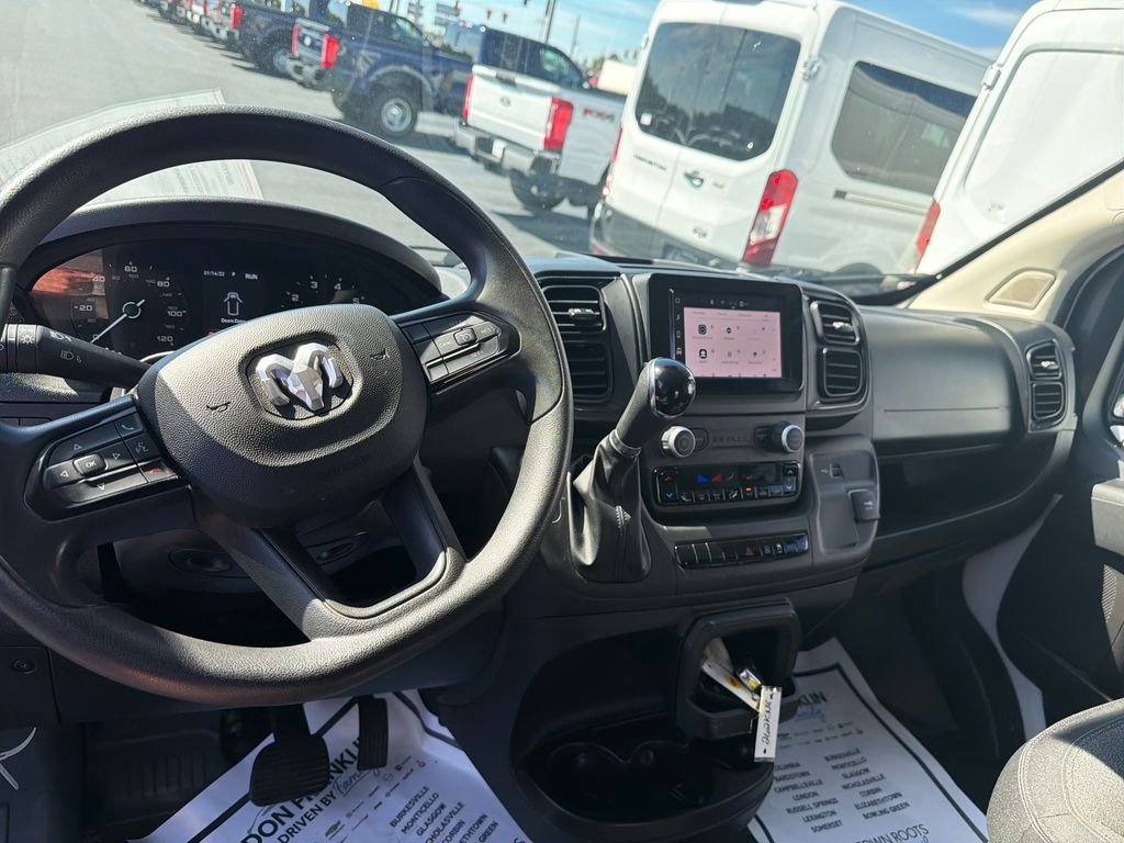 Used 2023 White Ram Low Roof image 15