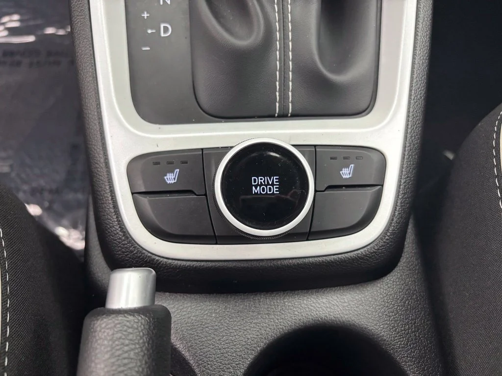 Used 2024 Gray Hyundai Limited image 28