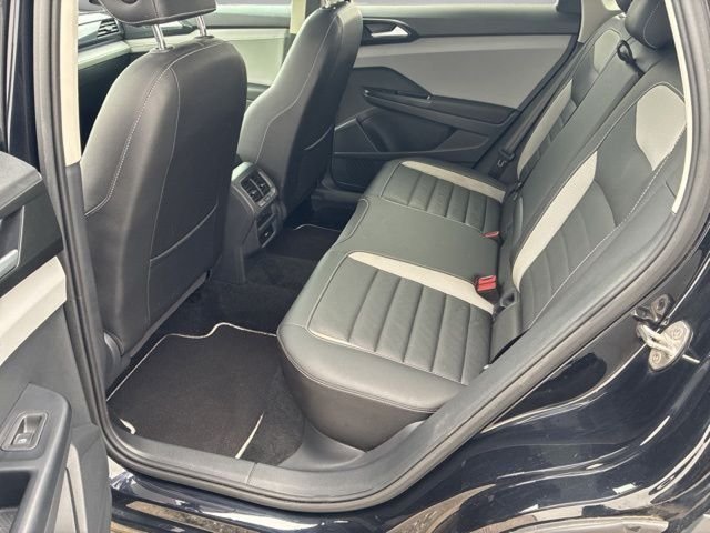 Certified Used 2023 Deep Black Volkswagen 1.5T SEL image 5