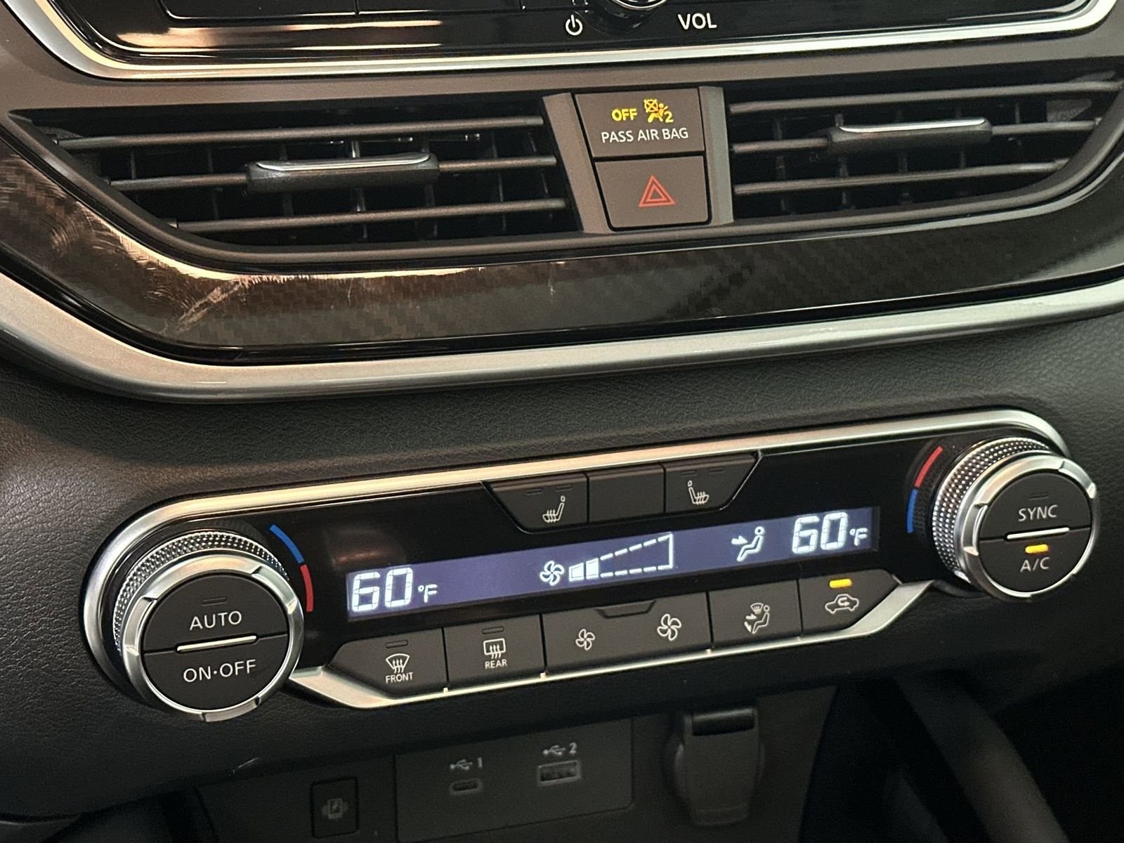 2025 Nissan Altima SR - Photo 19