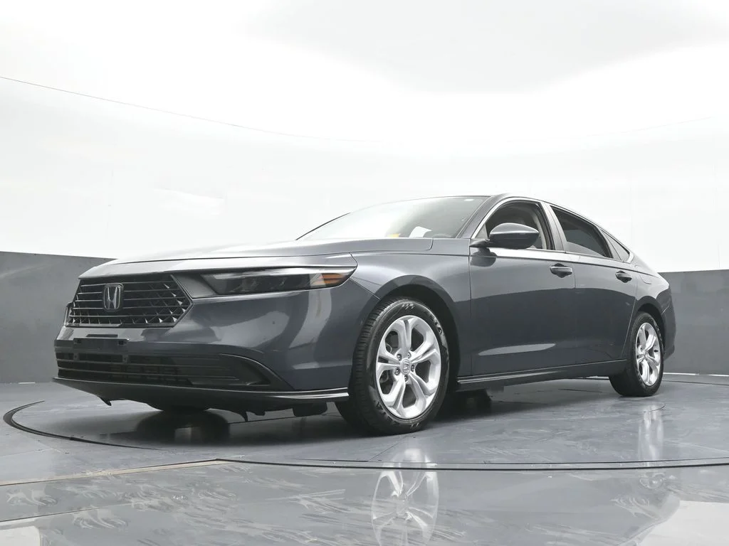Used 2024 Gray Honda LX image 58
