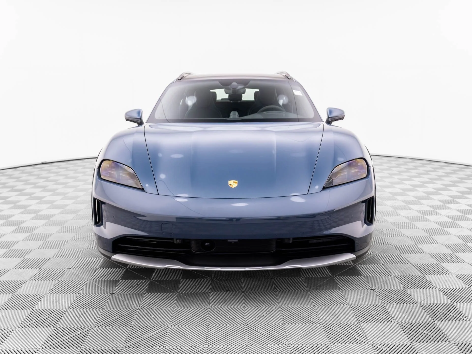 2025 Porsche Taycan Base - Photo 9