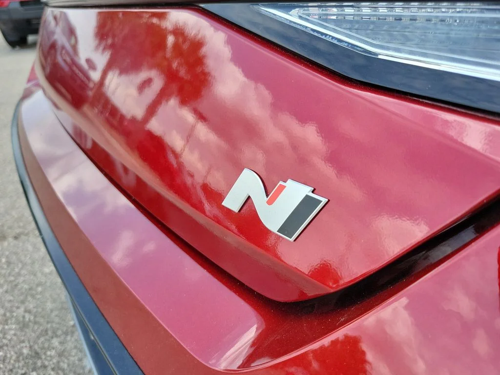 Used 2025 Red Hyundai Base image 7
